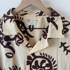 Zara Men's oversized print shirt Cream/Brown